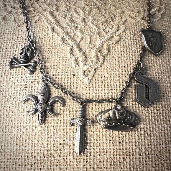 Disneyland Theme Charm Necklace - Picture 2 of 10